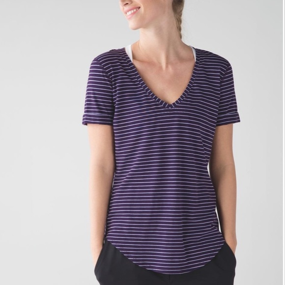 lululemon athletica Tops - 🍋 Lululemon Love Tee II Sz. 4/6